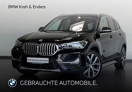 BMW X1 xDrive20d Head-Up+HarmanKardon+Apple CarPlay