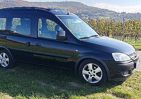 Opel Combo 1.7 CDTI ECOTEC - Mini Camper