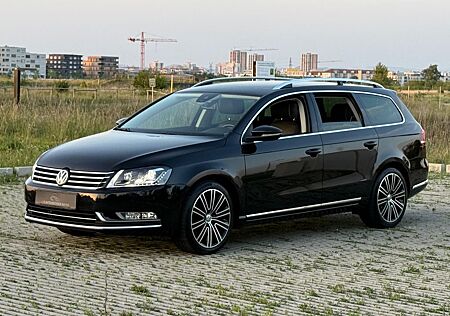 VW Passat Variant Volkswagen Exclusive/KAMERA/SHZ/MASSAGE/2.0
