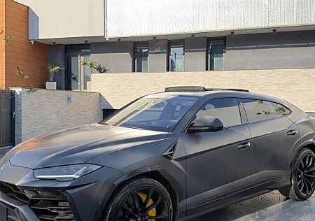 Lamborghini Urus 4.0 V8*Akrapovic*Novitec*Warranty* Carbon