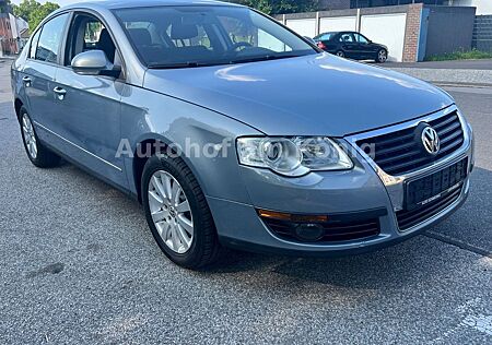 VW Passat Volkswagen Lim. Trendline