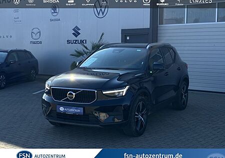 Volvo XC 40 XC40 B3 2WD Core 8-Fach bereift LED