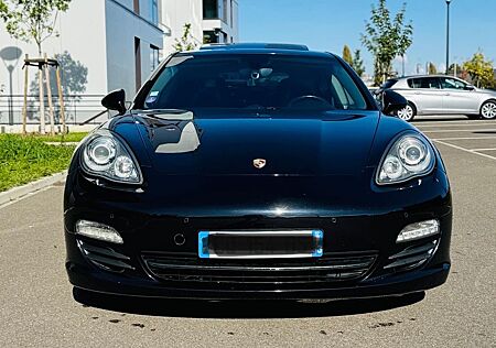 Porsche Panamera S Hybrid S