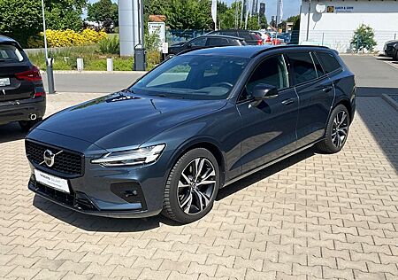 Volvo V60 Kombi Plus Dark