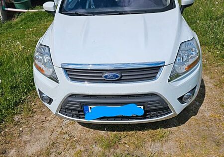 Ford Kuga 2,5 4x4 Titanium 5-tronic Titanium