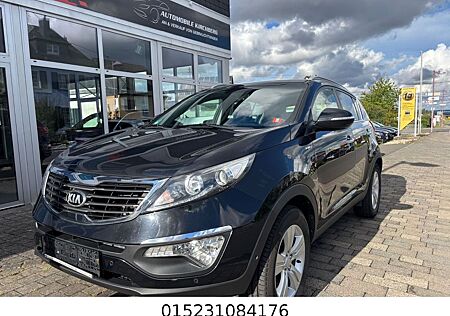 Kia Sportage Cup Edition 4WD+Tempomat+Klimaa+AHK+PDC
