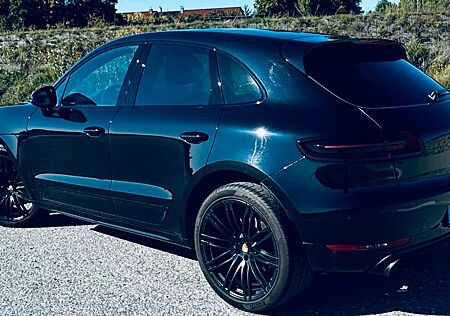 Porsche Macan GTS Approved Garantie/TÜV NEU