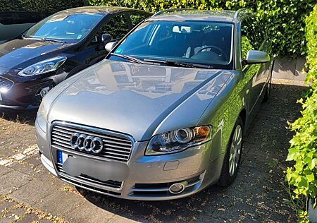 Audi A4 2.0 TDI (DPF) Avant silber neue TÜV/AU