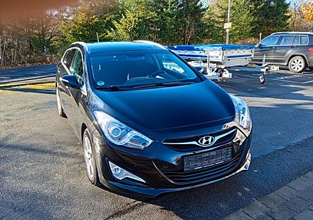 Hyundai i40 cw 1.7 CRDi Premium 100kW Premium