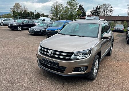 VW Tiguan Volkswagen Sport & Style BMT,Bi-Xenon,Orig.72TKM