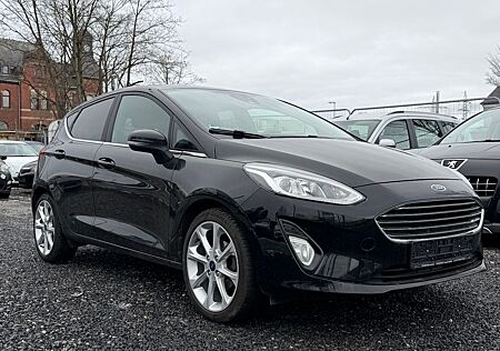 Ford Fiesta Titanium 1.Hand Top Zustand