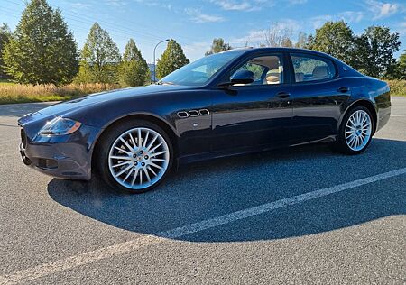 Maserati Quattroporte 4.7 V8 S Automatik S TÜV/Reifen neu