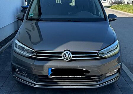 VW Touran Volkswagen 2.0 TDI SCR DSG Highline BMT Highline