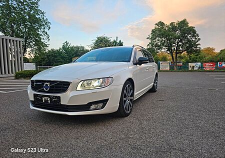 Volvo V70 Kombi Black Edition