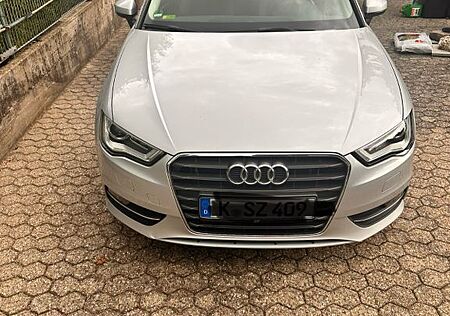 Audi A3 1.4 TFSI Attraction Attraction
