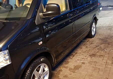VW T6 Multivan Volkswagen T5 Multivan