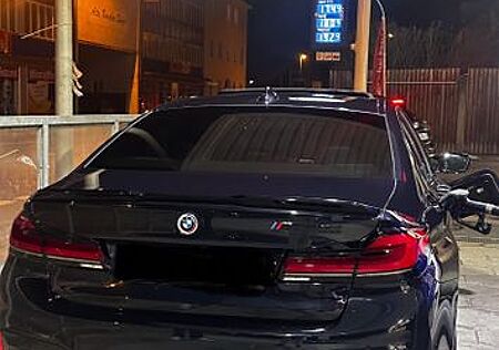 BMW M550d xDrive A -