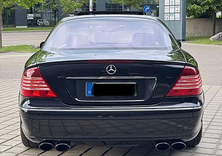 Mercedes-Benz CL 600 -V12 Biturbo 5,5L Obsidianschwarz