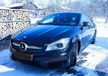 Mercedes-Benz CLA 220 Shooting Brake CLA 220 d DCT AMG Lin...