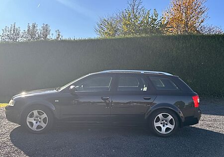 Audi A4 1.8 T Avant - 163 PS - GEPFLEGTER ZUSTAND