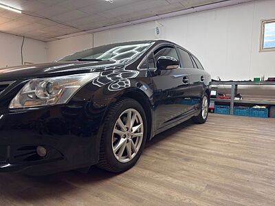 Toyota Avensis Combi Executive 2.2 D-4D Executive