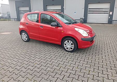 Nissan Pixo Visia 4 Tür EU 5 REST TÜV