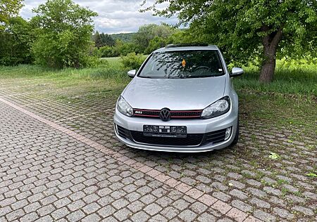 VW Golf Volkswagen 2.0 TSI GTI GTI