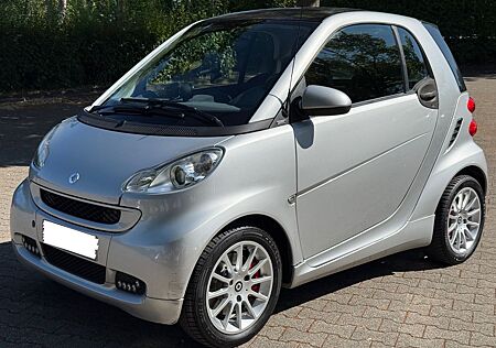 Smart ForTwo coupe Micro Hybrid Drive 52kW*F1*PANO*TOP