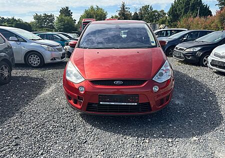 Ford S-Max Titanium