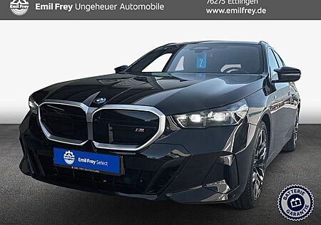 BMW i5 M60 Touring Sportpaket Pro AHK Pano