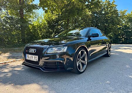 Audi RS5 4.2 FSI S tronic quattro -
