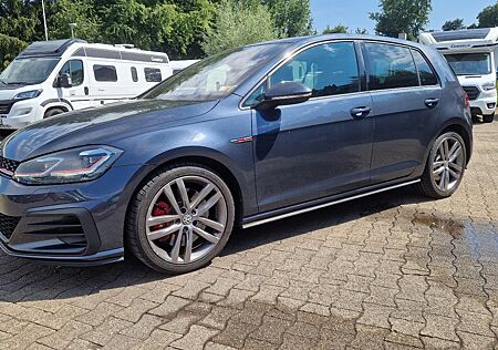 VW Golf Volkswagen VII GTI Performance*Navi*LED*RFK*DCC*ACC*