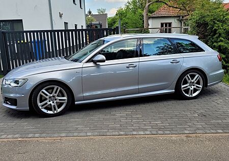 Audi A6 3.0 TDI S Line quattro S tronic + AHK + Pano
