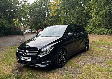 Mercedes-Benz B 180 d Style AHK PTS Sitzh Sitzko