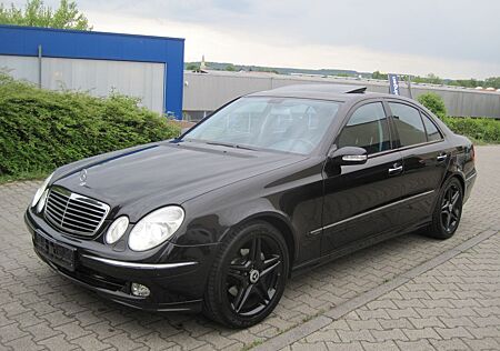 Mercedes-Benz E 270 CDI AVANTGARDE Navi Schiebedach CarPlay
