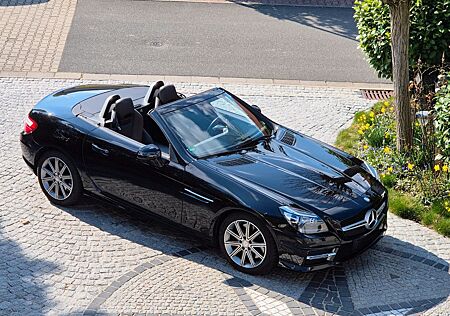 Mercedes-Benz SLK 200 Mercedes AMG-Line/20.000 km/Automatik /A