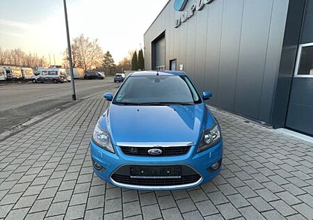 Ford Focus Lim. Titanium 1.8 Duratec Felxifuel 1.Hand