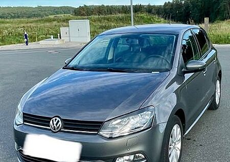 VW Polo Volkswagen 1.2 TSI 66kW - BJ2014 - 98000km - Tüv neu