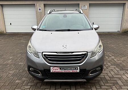 Peugeot 2008 Allure/1.Hand/Leder/Klima/Panoramadach/Tüv