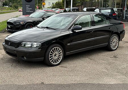 Volvo S60 2.4D Premium TÜV 01/26 KLIMAAUT SHZ