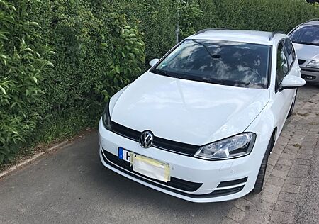 VW Golf Volkswagen 1.6 TDI BMT Comfortline Variant Comfortline