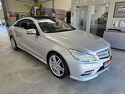 Mercedes-Benz E 350 CDI Coupe|AMG Line|Leder|Pano|Scheckheftg.