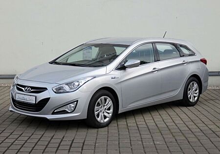 Hyundai i40 i40cw 1.7 CRDi/FIFA EDITION/AUT/AHK/KLIMA/TEMP