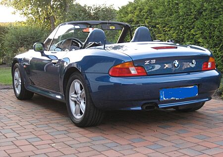 BMW Z3 Roadster 1.9i - gepflegter Youngtimer