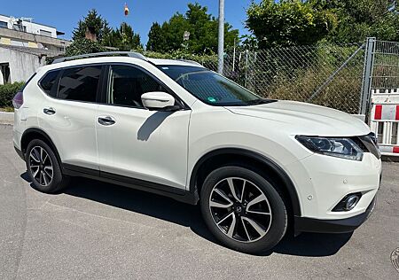 Nissan X-Trail Tekna 4x4*PANO*LEDER*360-KAMERA*LED