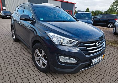 Hyundai Santa Fe Style 2WD