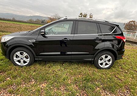 Ford Kuga 1,5 EcoBoost 2x4 110kW Titanium Titanium