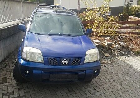Nissan X-Trail 2.2 dCi HU 11/2026