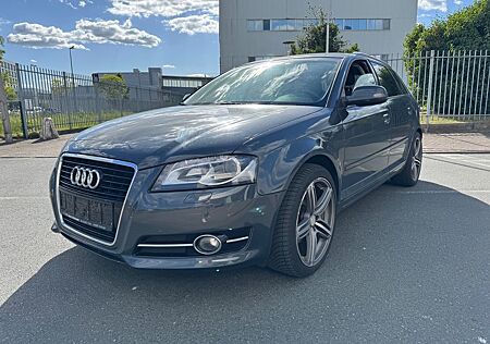 Audi A3 Sportback 1.8 TFSI Ambiente Klima AHK Scheckh