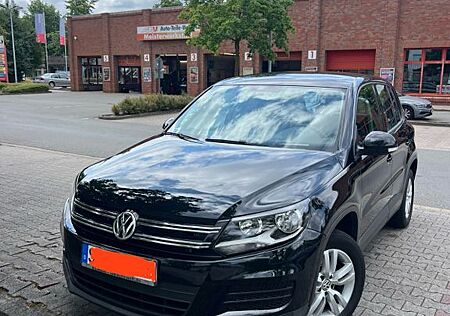 VW Tiguan Volkswagen 1.4 TSI 90kW BlueMotion Tech Trend & ...